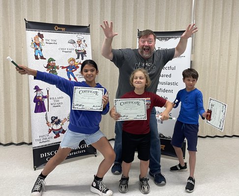 Helping Kids Achieve Success - This program is designed to help children achieve amazing success in life through teaching them the 8 Traits of Being A True Magician.