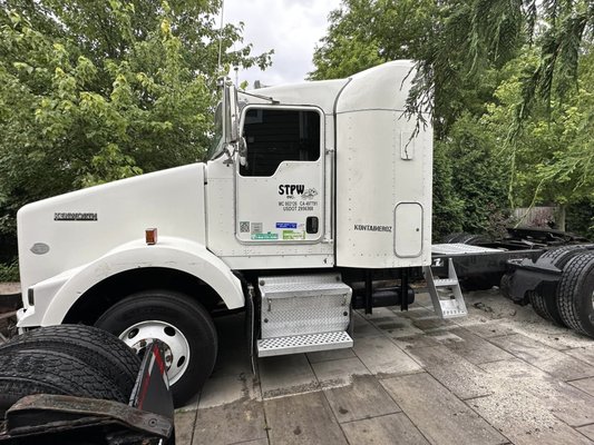 Commercial Truck Tints - We also offer tinting services for all vehicles. Your commercial truck needs a tint. We will take care of it for you! Call today for a free estimate!