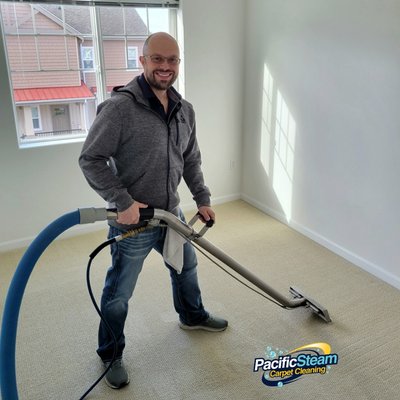 Portland Carpet Cleaning - Cleaning a home in Northwest Portland Oregon. Portland Carpet Cleaning - Cleaning a home in Northwest Portland Oregon.
