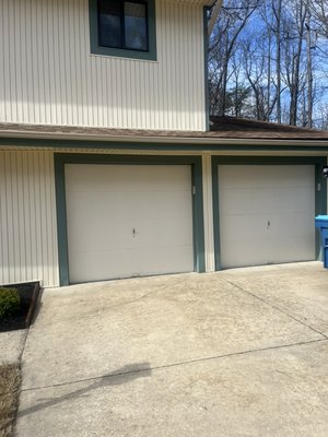 8x7 almond and hunter green - Job done in Alexandria. We love how big of a difference these doors made for our customers who were putting the home up for sale later in the month 8x7 almond and hunter green - Job done in Alexandria. We love how big of a difference these doors made for our customers who were putting the home up for sale later in the month