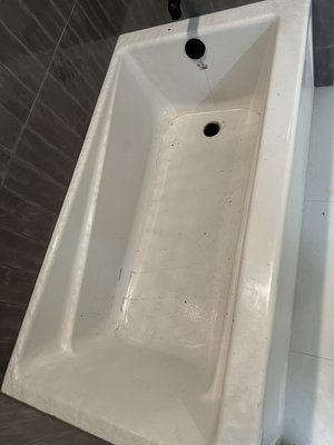 Tub Deep Cleaning - Part of a new build deep cleaning Tub Deep Cleaning - Part of a new build deep cleaning