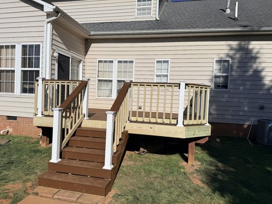 Small Deck Remodel with Composite Decking - 250 sq fts deck was fully rebuild and installed composite decking from Trex Small Deck Remodel with Composite Decking - 250 sq fts deck was fully rebuild and installed composite decking from Trex