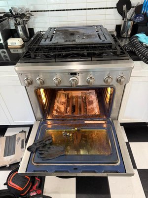 GE Monogram Range Repair - GE Monogram Oven not heating due to bad igniter. The repair work was carried out immediately.