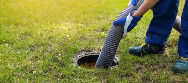 Tank Pumping - Southern Septic Co offers same-day septic tank pumping services at a fair price. We have the equipment, training and experience to do the job right the first time. Tank Pumping - Southern Septic Co offers same-day septic tank pumping services at a fair price. We have the equipment, training and experience to do the job right the first time.