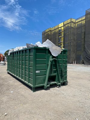 40 Cubic Yard - Our 40 cubic yard dumpster is the most popular choice among contractors and construction companies who are looking for efficiency and convenience for their disposal needs.
This size may also be the right choice for you if you are moving and need to get rid of a lot of furniture and other household miscellaneous items.
The 40 cubic yard is 6.5ft H x 8ft W x 22ft L. Like all our dumpsters, it has double doors that swing open for easy access. We cover up to 4 tons in disposal fees, which is 8000 pounds. 40 Cubic Yard - Our 40 cubic yard dumpster is the most popular choice among contractors and construction companies who are looking for efficiency and convenience for their disposal needs.
This size may also be the right choice for you if you are moving and need to get rid of a lot of furniture and other household miscellaneous items.
The 40 cubic yard is 6.5ft H x 8ft W x 22ft L. Like all our dumpsters, it has double doors that swing open for easy access. We cover up to 4 tons in disposal fees, which is 8000 pounds.