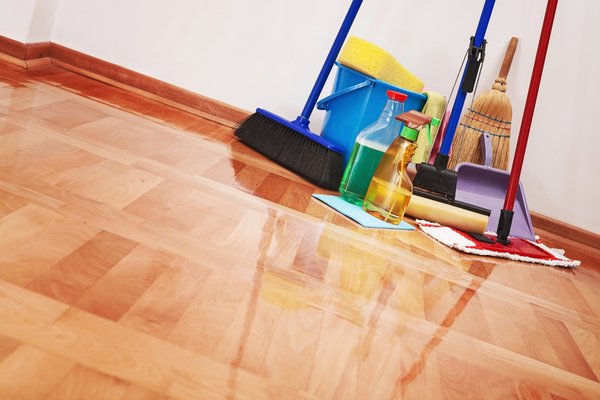 100% Satisfaction - S&F Cleaning Services offers professional cleaning services in Woburn, MA. Its been more that 10+ years we are working in this field. We offer regular house cleaning to proactively reduce allergens, bacteria, and of course, homeowner stress.