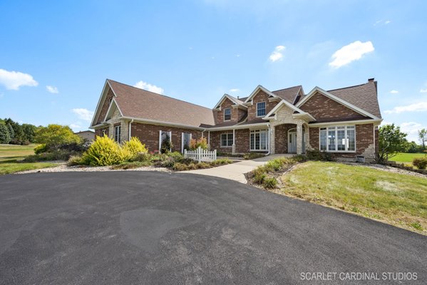 Current Listing: Oswego, IL - 1502 Cherry Rd.
Oswego, IL 60543

https://www.generationhomepro.com/details.php?mls=103&mlsid=12370288