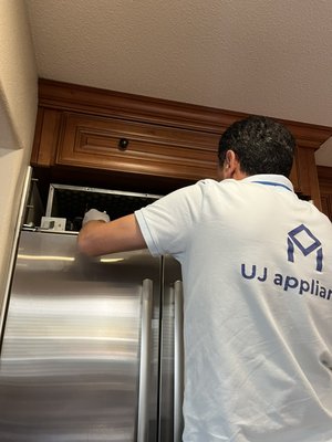 JennAir Refrigerator - This JennAir refrigerator which that control board was not working.