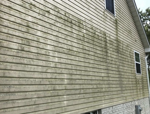 Pressure Washing - Big D's Offers pressure washing for Decks, Driveways, Buildings, and more. Pressure Washing - Big D's Offers pressure washing for Decks, Driveways, Buildings, and more.