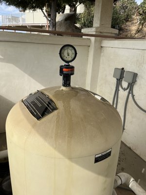 Filter cleaning - Filter cleaning is very important for everything on your pool running great Filter cleaning - Filter cleaning is very important for everything on your pool running great