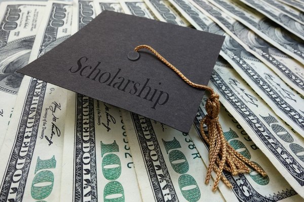 Chalik & Chalik Cancer Survivors Scholarship - The Chalik & Chalik Injury Lawyers Cancer Survivors Scholarship is an annual $1,000 scholarship awarded to a deserving student who demonstrates resilience, compassion, and commitment to help others.
Applicants must meet the qualification criteria listed below and submit their application by the deadline using the form on this page. Chalik & Chalik Cancer Survivors Scholarship - The Chalik & Chalik Injury Lawyers Cancer Survivors Scholarship is an annual $1,000 scholarship awarded to a deserving student who demonstrates resilience, compassion, and commitment to help others.
Applicants must meet the qualification criteria listed below and submit their application by the deadline using the form on this page.