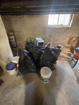 Trash removal - Trash removal Trash removal - Trash removal