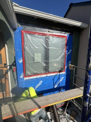 Water liquid repair and acrylic finish - The owner of this house contacted us to repair a water leak in his windows and put the acrylic finish Water liquid repair and acrylic finish - The owner of this house contacted us to repair a water leak in his windows and put the acrylic finish