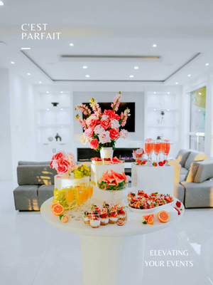 Private Events - Elevate your holiday events with C'est Parfait. Unleash a feast of festive flavours and impeccable service. From intimate gatherings to grand celebrations, make your moments extraordinary. Book now for an unforgettable holiday experience!