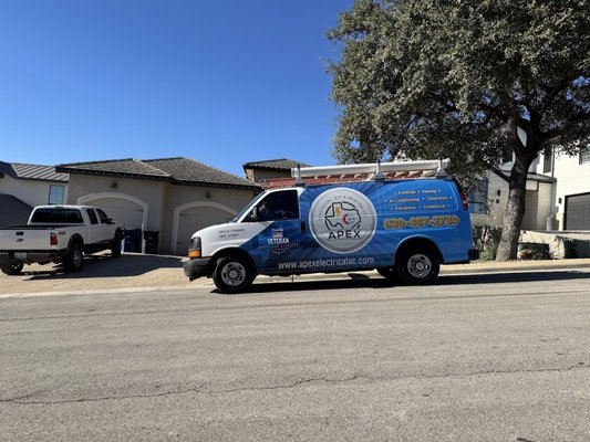 Air Conditioning Service Call - HVAC Service call for not cooling repairs. Air Conditioning Service Call - HVAC Service call for not cooling repairs.