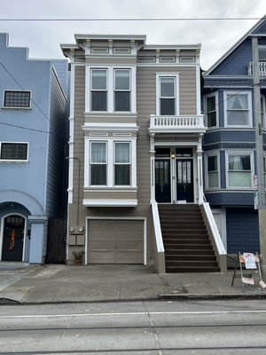 Freshly painted San Francisco Exterior Home restored to New. - San Francisco Home was in bad shape. We Repaired, Power washed clean, scraped, patched and gave a fresh paint job. This brought it back to Brand new. Freshly painted San Francisco Exterior Home restored to New. - San Francisco Home was in bad shape. We Repaired, Power washed clean, scraped, patched and gave a fresh paint job. This brought it back to Brand new.
