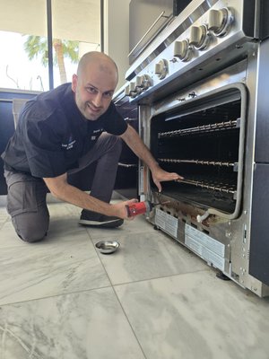 Lux Care for Your Thermador Range - At Lux Appliance Care, we specialize in high-end brands like Thermador, and we know their ovens and ranges inside and out. Whether it’s a burner that won’t ignite, an oven that’s not heating evenly, or an error code on the display, our technicians are trained to deliver precise, reliable repairs. These luxury appliances deserve expert attention—and that’s exactly what we provide.

Call or message us today to book your appointment!
Tel: (602) 975-4818
Web: luxappliancecare.com