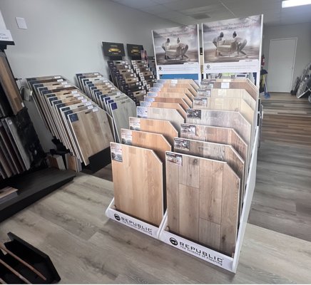 Where the 5-STAR experience still exists! - Outdated or damaged floors can be frustrating and inconvenient. We provide trusted flooring services in Willis, TX, North Houston, and beyond with a 5-STAR experience backed by our bonded and insured team. Locally owned and committed to satisfaction, we’re ready to transform your space. Where the 5-STAR experience still exists! - Outdated or damaged floors can be frustrating and inconvenient. We provide trusted flooring services in Willis, TX, North Houston, and beyond with a 5-STAR experience backed by our bonded and insured team. Locally owned and committed to satisfaction, we’re ready to transform your space.