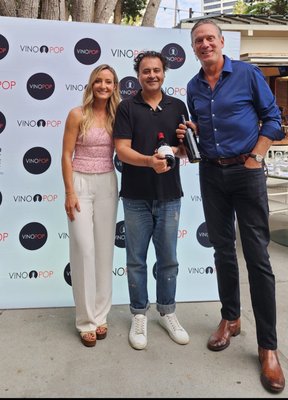 VINOPOP Presents Bledsoe Family Wines - Drew Bledsoe came to share his wines & stories! Drew is as passionate about wine as he was about his successful NFL career. Focusing on sustainability and the expansion of the winery's vineyards, along with their acclaimed winemaker Josh McDaniels, they have been crafting world-class wines. In 2008, they established Doubleback as an estate-focused winery with the aim of producing world-class cabernet sauvignon. The debut vintage was recognized as a Wine Spectator Top 100 Wine of the World. - Naushad Huda, Founder VINOPOP VINOPOP Presents Bledsoe Family Wines - Drew Bledsoe came to share his wines & stories! Drew is as passionate about wine as he was about his successful NFL career. Focusing on sustainability and the expansion of the winery's vineyards, along with their acclaimed winemaker Josh McDaniels, they have been crafting world-class wines. In 2008, they established Doubleback as an estate-focused winery with the aim of producing world-class cabernet sauvignon. The debut vintage was recognized as a Wine Spectator Top 100 Wine of the World. - Naushad Huda, Founder VINOPOP