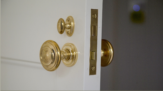 Luxury Door Hardware Solutions - Our door hardware collection includes a variety of high-end handles, locks, hinges, and accessories, all crafted with precision from top-tier materials like brass, bronze, and stainless steel. Each piece is designed to deliver not only visual appeal but also lasting durability. Luxury Door Hardware Solutions - Our door hardware collection includes a variety of high-end handles, locks, hinges, and accessories, all crafted with precision from top-tier materials like brass, bronze, and stainless steel. Each piece is designed to deliver not only visual appeal but also lasting durability.
