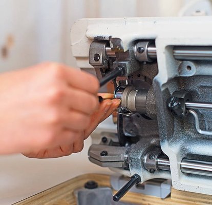 Working on a industrial sewing machine - Customer came in needing a Industrial Sewing machine Repair , done in two days, leaving a happy customer Working on a industrial sewing machine - Customer came in needing a Industrial Sewing machine Repair , done in two days, leaving a happy customer