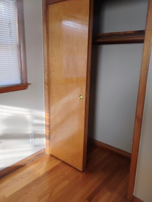 Apartment Move-In Clean - Professional move-in deep cleaning service for a 2-bedroom apartment in South Side Chicago. We cleaned the entire unit from top to bottom including kitchen, bathrooms, bedrooms, and all common areas. Scrubbed, sanitized, and made everything sparkling clean and ready for the new tenant.
Services included:
- Deep kitchen clean (cabinets, appliances, floors)
- Bathroom sanitization (toilet, tub, sink, mirrors)
- Bedroom dusting and floor cleaning
- All surfaces wiped down and disinfected
Result: Spotless and welcoming!
Contact us:
708-572-8109 Apartment Move-In Clean - Professional move-in deep cleaning service for a 2-bedroom apartment in South Side Chicago. We cleaned the entire unit from top to bottom including kitchen, bathrooms, bedrooms, and all common areas. Scrubbed, sanitized, and made everything sparkling clean and ready for the new tenant.
Services included:
- Deep kitchen clean (cabinets, appliances, floors)
- Bathroom sanitization (toilet, tub, sink, mirrors)
- Bedroom dusting and floor cleaning
- All surfaces wiped down and disinfected
Result: Spotless and welcoming!
Contact us:
708-572-8109