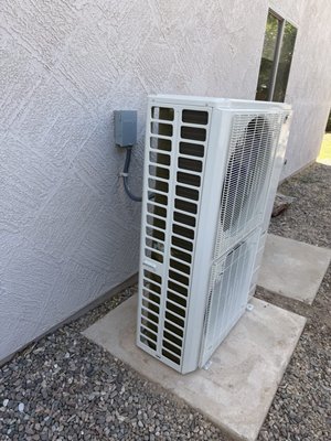 New IAC Pro Variable Speed Inverter - Professional installation of a high-efficiency AC Pro Z Series heat pump by the expert team at Francisco's Cooling & Heating
in Gilbert. This energy-efficient system provides powerful cooling for Arizona summers, improved indoor comfort, quieter operation, and lower utility costs. Our certified HVAC technicians ensure every installation is completed with precision, clean workmanship, and attention to long-term reliability for homeowners throughout the East Valley. New IAC Pro Variable Speed Inverter - Professional installation of a high-efficiency AC Pro Z Series heat pump by the expert team at Francisco's Cooling & Heating
in Gilbert. This energy-efficient system provides powerful cooling for Arizona summers, improved indoor comfort, quieter operation, and lower utility costs. Our certified HVAC technicians ensure every installation is completed with precision, clean workmanship, and attention to long-term reliability for homeowners throughout the East Valley.