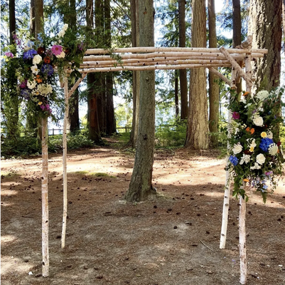Installs and Arches - Are you looking to 'wow' your guest? Inquire about having a picturesque floral install at your next event! Installs and Arches - Are you looking to 'wow' your guest? Inquire about having a picturesque floral install at your next event!