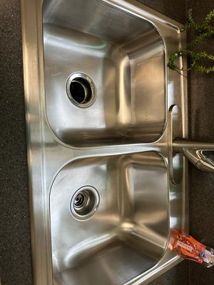 Deep clean on this kitchen. - This renovation was carried out in an old kitchen that was in poor condition. The rest of the house had been updated, so the kitchen stood out because it looked so dated. We gutted and put in new cabinets and appliances to match the overall tone of the home and even added custom tile for more style. The owner loves his new kitchen!