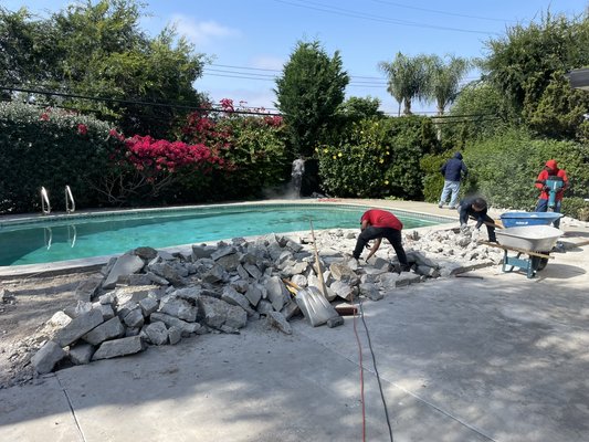 Pool concrete demolition - Concrete demo Pool concrete demolition - Concrete demo