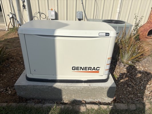 Standby Generator Installation in Suburban Single-Family Home – [Hockley, TX] - Problem / Customer Need:
The homeowner wanted a reliable backup power solution after experiencing multiple storm-related outages. With a home office and refrigerated medications, uninterrupted power was critical. They needed an automatic, code-compliant system that would protect the entire home without manual setup during emergencies.
We always: 
Coordinate required permits and inspections.
Test system under load and verified automatic startup.
Integrate system with existing smart home monitoring.