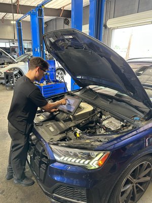 Advanced Car Diagnostic & Check Engine Light Repair - When a customer brought their vehicle to Wise Car Care with a check engine light and poor performance, our certified technicians performed a comprehensive diagnostic inspection using professional scan tools and testing equipment.

We checked engine codes, sensors, electrical systems, fuel delivery components, ignition systems, and emissions-related components to accurately identify the root cause of the issue. After pinpointing the problem, we provided a detailed explanation of the findings and recommended the most cost-effective repair solution.

Our diagnostic process helps prevent unnecessary repairs, saves customers money, and ensures vehicles are repaired correctly the first time.