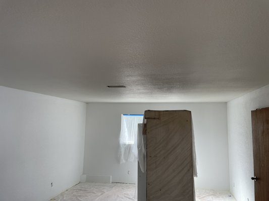 6’ Inch Recessed Can Light Cut In - Downstairs Basement Area had no existing lights; only a switch for Half-Hot plug control. Re-wired plug and ran new switch leg wire for 6 new LED 6’ can lights 6’ Inch Recessed Can Light Cut In - Downstairs Basement Area had no existing lights; only a switch for Half-Hot plug control. Re-wired plug and ran new switch leg wire for 6 new LED 6’ can lights
