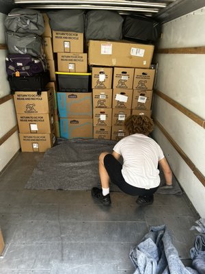 Load/Unload 5/24/23 - This was a 2 bedroom house move. The move took us 3 hours, we had a flight of stairs but it didnt slow us down. We got the clients moved into their new house from their apartment and the customers were satisfied with the move.