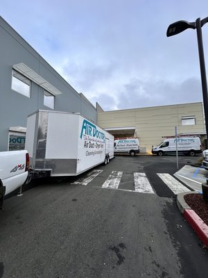 Commercial Air Duct Cleaning in a hospital. - Highlights of a commercial air duct cleaning service at a local Bay Area hospital. Commercial Air Duct Cleaning in a hospital. - Highlights of a commercial air duct cleaning service at a local Bay Area hospital.