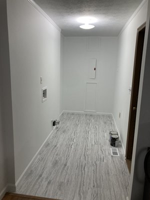 Laundry room makeover! - I have been painting a room at the time to make sure it is done in a spotless way! This was the Laundry room time! Laundry room makeover! - I have been painting a room at the time to make sure it is done in a spotless way! This was the Laundry room time!
