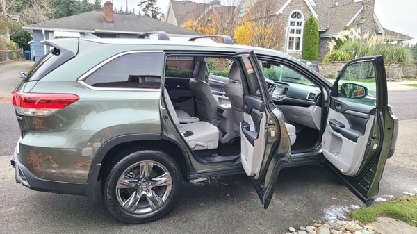 Complete detailing - family car required of a deep cleaning Complete detailing - family car required of a deep cleaning