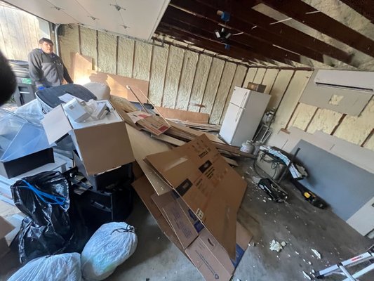 Garage Clean Out and Junk Removal - Garage Clean Out and Junk Removal