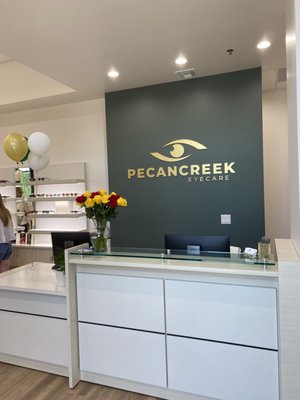 Comprehensive Eye Exams with a Personalized Touch - See clearly, live fully — tailored eye exams for every stage of life.
At Pecan Creek Eyecare, our thorough eye exams go beyond just a glasses prescription. We check the full health of your eyes with the latest technology and personalized recommendations. Whether you’re due for your annual check-up or noticing vision changes, experience a better standard of care right here in San Tan Valley. Comprehensive Eye Exams with a Personalized Touch - See clearly, live fully — tailored eye exams for every stage of life.
At Pecan Creek Eyecare, our thorough eye exams go beyond just a glasses prescription. We check the full health of your eyes with the latest technology and personalized recommendations. Whether you’re due for your annual check-up or noticing vision changes, experience a better standard of care right here in San Tan Valley.