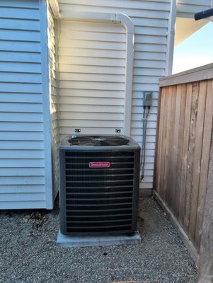 Single stage AC add on Kirkland - This home in Kirkland had never been equipped with air conditioning, and the homeowners had endured several uncomfortable summers. We installed a single-stage Goodman air conditioner to bring much-needed relief and improve the home’s year-round comfort. The property is a corner lot, and the entire project was fully permitted and passed all inspections.
Thank you to Aaron for choosing Endeavor Heating and Cooling LLC — it was a pleasure making your home more comfortable. Single stage AC add on Kirkland - This home in Kirkland had never been equipped with air conditioning, and the homeowners had endured several uncomfortable summers. We installed a single-stage Goodman air conditioner to bring much-needed relief and improve the home’s year-round comfort. The property is a corner lot, and the entire project was fully permitted and passed all inspections.
Thank you to Aaron for choosing Endeavor Heating and Cooling LLC — it was a pleasure making your home more comfortable.