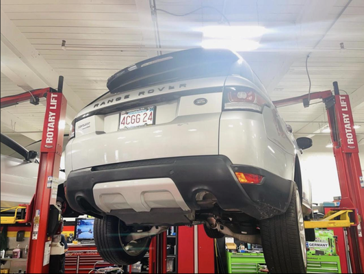 Range Rover - 2016 Range Rover rear end differential replacement.