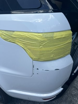 Range Rover deep scratches before and after - Body shop charged him $1950 I had it repaired $750
Within two hours Range Rover deep scratches before and after - Body shop charged him $1950 I had it repaired $750
Within two hours