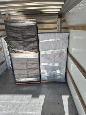 local move 8/18/26 - This move was done here locally in mandarin recently. had a lot of garage stuff in including a garage fridge that we moved. and furniture from inside. after we unloaded all his belongings we went over to American freight and picked up some new furniture for him. local move 8/18/26 - This move was done here locally in mandarin recently. had a lot of garage stuff in including a garage fridge that we moved. and furniture from inside. after we unloaded all his belongings we went over to American freight and picked up some new furniture for him.