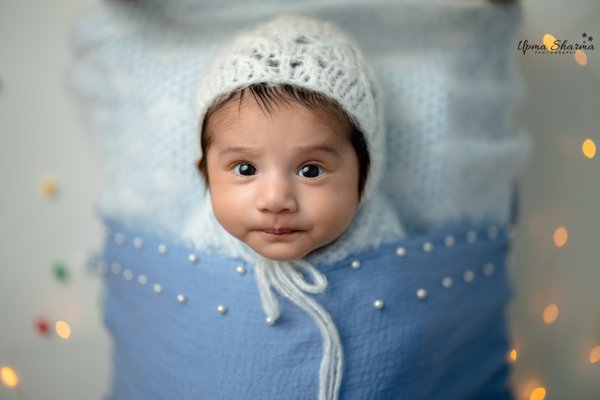 Newborn photo session by Upma Sharma Photography - Newborn session of 2 weeks old baby boy in photo studio at Mountain View by Upma Sharma Photography Newborn photo session by Upma Sharma Photography - Newborn session of 2 weeks old baby boy in photo studio at Mountain View by Upma Sharma Photography