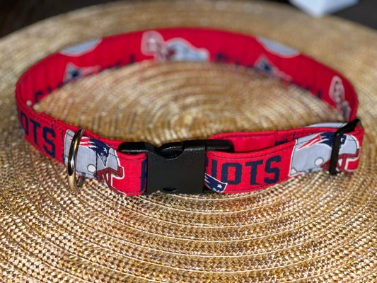 Dog Collars - Custom Design Dog collars with 3 different size options. Custom sizes available upon request. This is either fabric sewn on top with inside exposed or fabric wrapped completely around. Inside or underneath in a polypropylene webbing for strength. This also includes a welded D-ring to attach leash. These are made new with tag. Dog Collars - Custom Design Dog collars with 3 different size options. Custom sizes available upon request. This is either fabric sewn on top with inside exposed or fabric wrapped completely around. Inside or underneath in a polypropylene webbing for strength. This also includes a welded D-ring to attach leash. These are made new with tag.