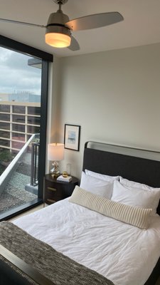 Standard bedroom cleaning - This cleaning was completed for a customer that needed a standard home cleaning with two cats. Standard bedroom cleaning - This cleaning was completed for a customer that needed a standard home cleaning with two cats.