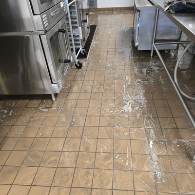 Floor scrub wash - At Clean and Mold we offer a range of janitorial services for your commercial and residential projects.