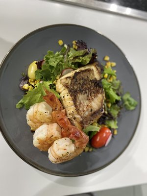 Chef Mike Lenz - Here to give my guests an amazing experience and delicious food. Chef Mike Lenz - Here to give my guests an amazing experience and delicious food.
