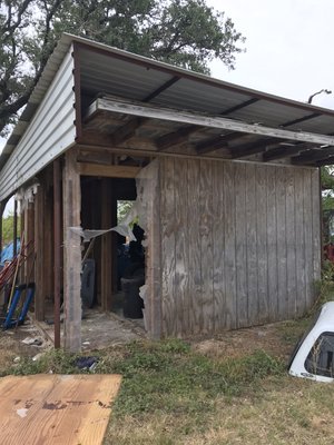 Demolition and Junk Removal. Leander, Cedar park, Lago Vista Junk Removal and Trash Removal. - Junk matters offers small to medium demolition services. Removal and tearing down of sheds Barnes carports play scapes. Junk Removal services for Leander, Cedar Park, Lago Vista, liberty Hill Bertram, Georgetown. Trash removal and recycling service is also available. Demolition and Junk Removal. Leander, Cedar park, Lago Vista Junk Removal and Trash Removal. - Junk matters offers small to medium demolition services. Removal and tearing down of sheds Barnes carports play scapes. Junk Removal services for Leander, Cedar Park, Lago Vista, liberty Hill Bertram, Georgetown. Trash removal and recycling service is also available.