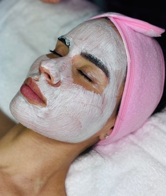 Facial / Skin Care Treatments - From acne scarring and age spots to skin tightening and unwanted skin pigmentation, Bella Vita offers an array of age-defying face and body treatments, sure to bring a spring back into your step!
Discover our IPL Treatments, below to find the best fit for your beautiful skin needs! Call or Book Online Today! Facial / Skin Care Treatments - From acne scarring and age spots to skin tightening and unwanted skin pigmentation, Bella Vita offers an array of age-defying face and body treatments, sure to bring a spring back into your step!
Discover our IPL Treatments, below to find the best fit for your beautiful skin needs! Call or Book Online Today!
